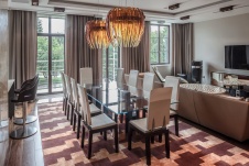 Фото интерьера столовой квартиры в современном стиле