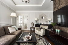 Фото интерьера гостиной квартиры в стиле неоклассика
