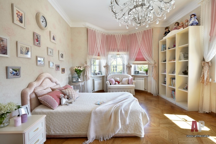 Фото интерьера детской дома в стиле неоклассика