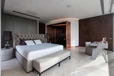 Фото интерьера спальни квартиры в современном стиле