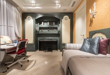 Фото интерьера детской квартиры в стиле неоклассика