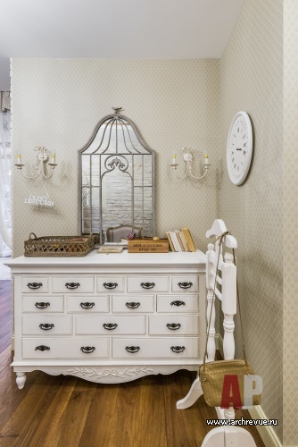 Фото интерьера входной зоны квартиры в средиземноморском стиле