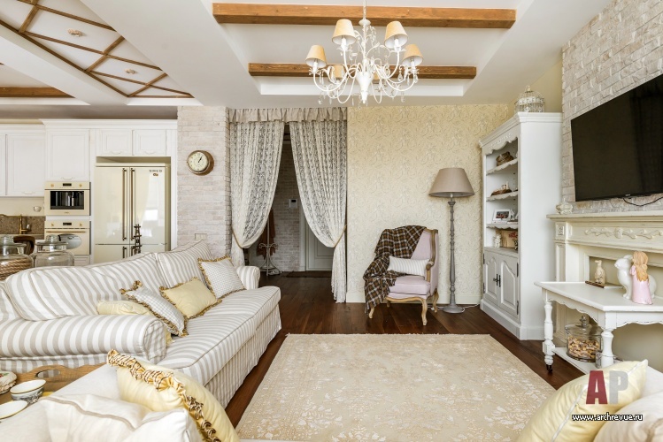 Фото интерьера гостиной квартиры в средиземноморском стиле