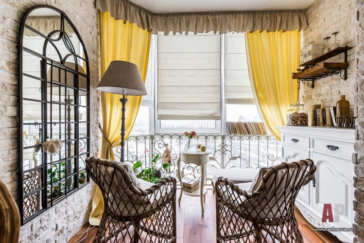 Фото интерьера зимнего сада квартиры в средиземноморском стиле