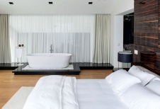 Фото интерьера ванной дома в стиле минимализм