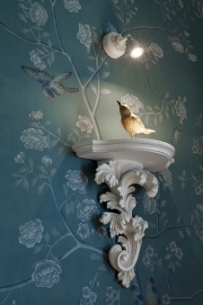 Фото интерьера спальни квартиры в стиле неоклассика