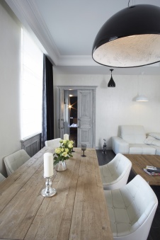 Фото интерьера столовой квартиры в стиле фьюжн