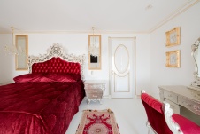 Фото интерьера гостевой квартиры в дворцовом стиле