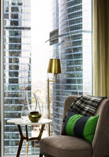 Фото интерьера гостиной квартиры в стиле лофт