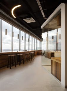 Фото интерьера рабочей зоны офиса в стиле минимализм