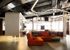 Фото интерьера зоны отдыха офиса в стиле минимализм