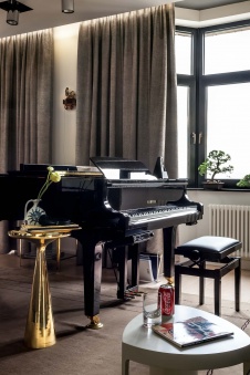 Фото интерьера гостиной квартиры в американском стиле