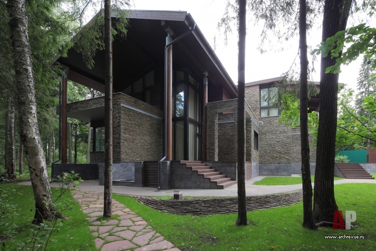 Фото фасада дома в эко-стиле