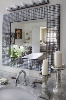 Фото интерьера санузла дома в стиле неоклассика