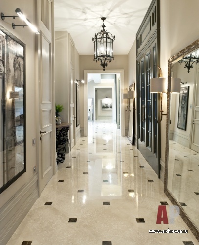 Фото интерьера коридора дома в американском стиле