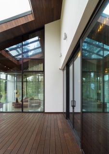 Фото фасада дома в современном стиле