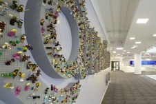 Фото интерьера холла офиса в современном стиле