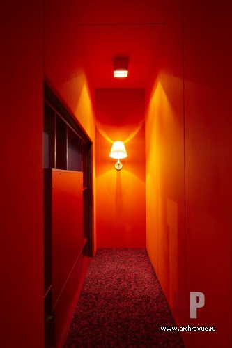 Фото интерьера холла офиса в стиле минимализм