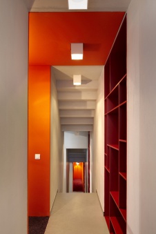 Фото интерьера холла офиса в современном стиле