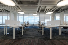 Фото интерьера рабочей зоны офиса в современном стиле