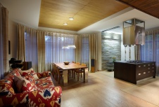 Фото интерьера столовой дома в современном стиле