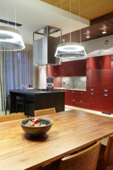 Фото интерьера столовой дома в современном стиле