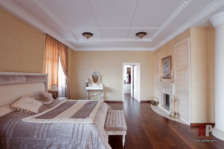 Фото интерьера спальни многоуровневой квартиры, пентхауса в восточном стиле