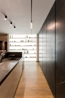 Фото интерьера кухни квартиры в эко стиле