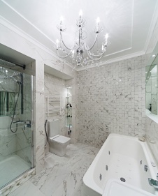 Фото интерьера санузла в стиле неоклассика