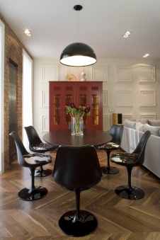 Фото интерьера столовой квартиры в стиле фьюжн