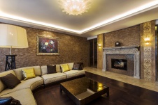 Фото интерьера гостиной дома в стиле фьюжн