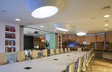 Фото интерьера переговорной офиса в современном стиле