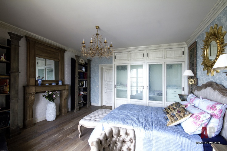 Фото интерьера спальни небольшой квартиры в стиле шале