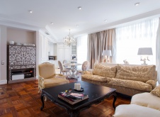 Фото интерьера гостиной в стиле неоклассика