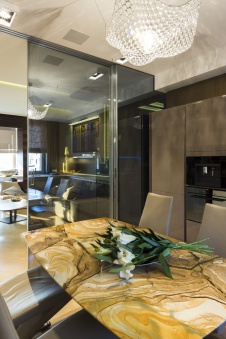 Фото интерьера кухни квартиры в стиле минимализм