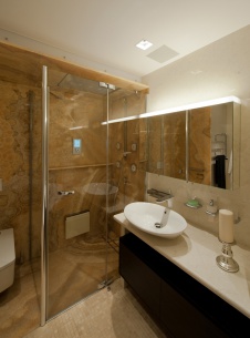 Фото интерьера санузла квартиры в стиле минимализм