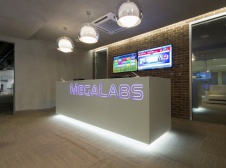 Фото интерьера ресепшен офиса в современном стиле