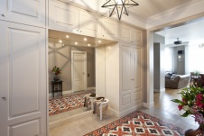 Фото интерьера входной зоны квартиры в стиле фьюжн