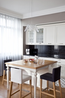 Фото интерьера кухни квартиры в стиле фьюжн