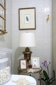 Фото интерьера санузла квартиры в стиле неоклассика