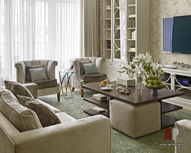 Фото интерьера гостиной квартиры в стиле неоклассика