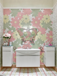 Фото интерьера санузла квартиры в стиле неоклассика