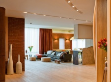 Фото интерьера гостиной квартиры в эко стиле