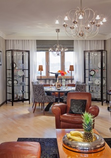 Фото интерьера столовой квартиры в стиле фьюжн