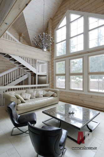 Фото интерьера лестничного холла небольшого дома в скандинавском стиле
