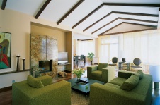 Фото интерьера каминной дома в современном стиле