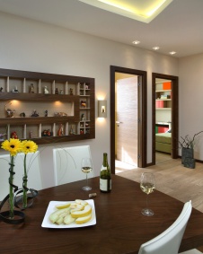 Фото интерьера столовой квартиры в эко стиле