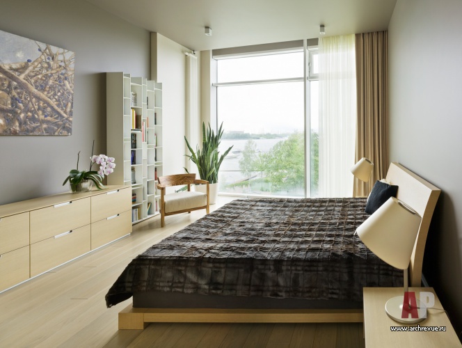Фото интерьера спальни квартиры в современном стиле