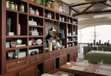 Фото зала на балконе панорамного ресторана