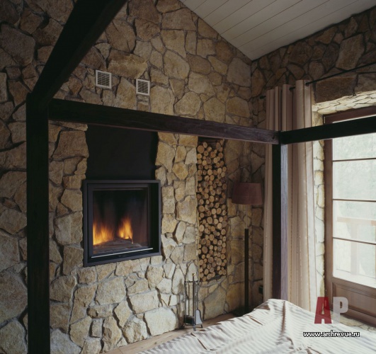 Фото интерьера спальни гостевого дома в нормандском стиле